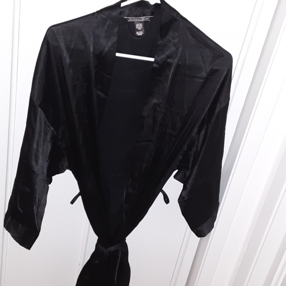 Victoria Secret Silk Robe - Picture 1 of 2